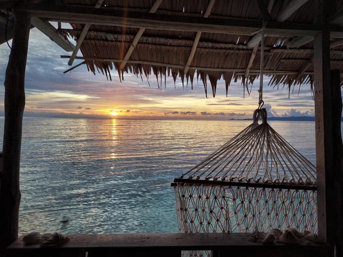 West Mansuar Homestay Pulau Mansuar Esterno foto
