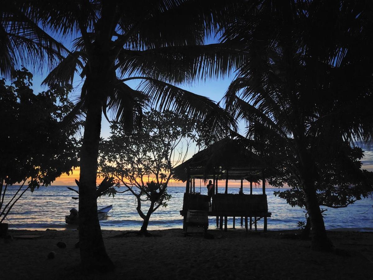 West Mansuar Homestay Pulau Mansuar Esterno foto