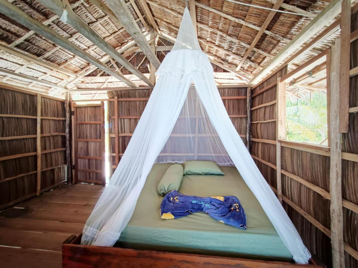 West Mansuar Homestay Pulau Mansuar Esterno foto