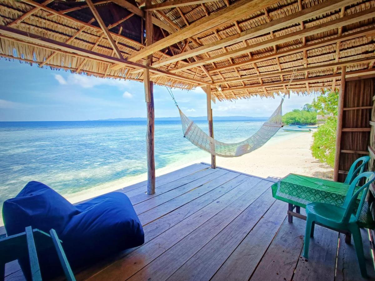West Mansuar Homestay Pulau Mansuar Esterno foto